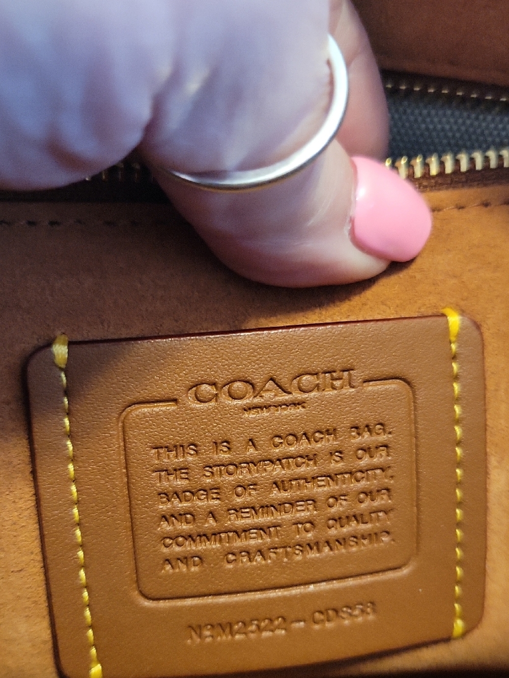 NEW COACH Chelsea 30 in Maple Leather - Picture 13 of 14